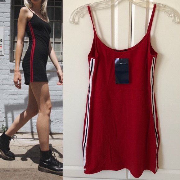 Brandy Melville Dresses & Skirts - Brandy Melville Kyran Dress